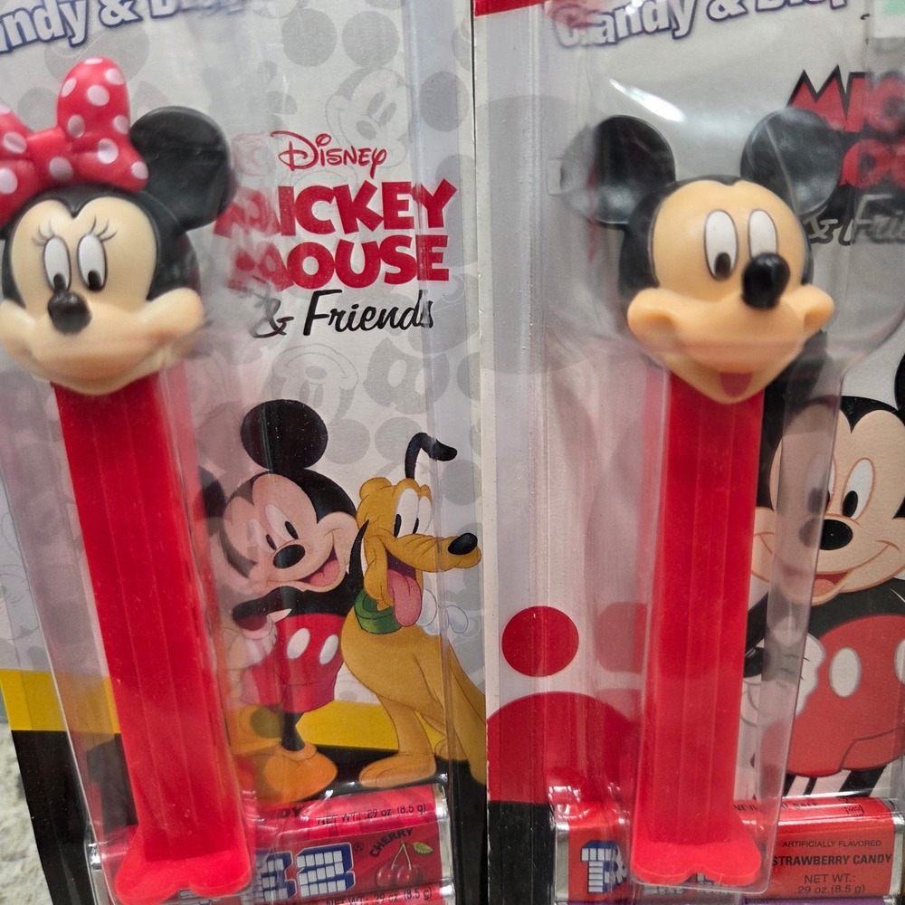 4 Disney Mickey Mouse & Friendsโ PEZ Candy Dispensers Minnie Mickey Pluto Donald